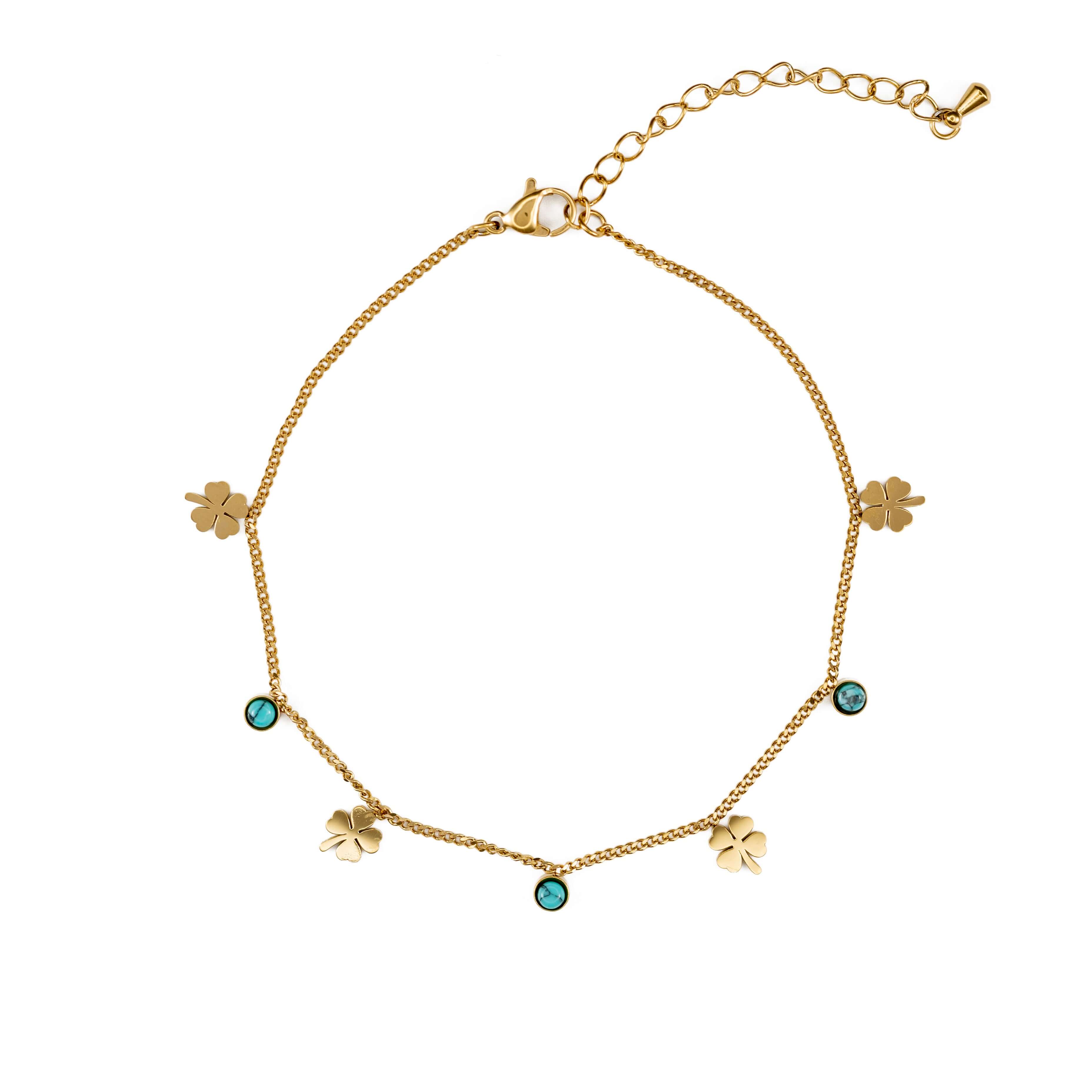 Гривна за глезен с детелина и тюркоазени мъниста, символ на късмет и защита.