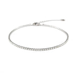 Тенис гривна за глезен с искрящи камъни, идеална за всекидневно носене и стилен акцент.