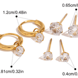 Сет обеци с 18К златно покритие и кристали, включва 6 различни модела с размери.