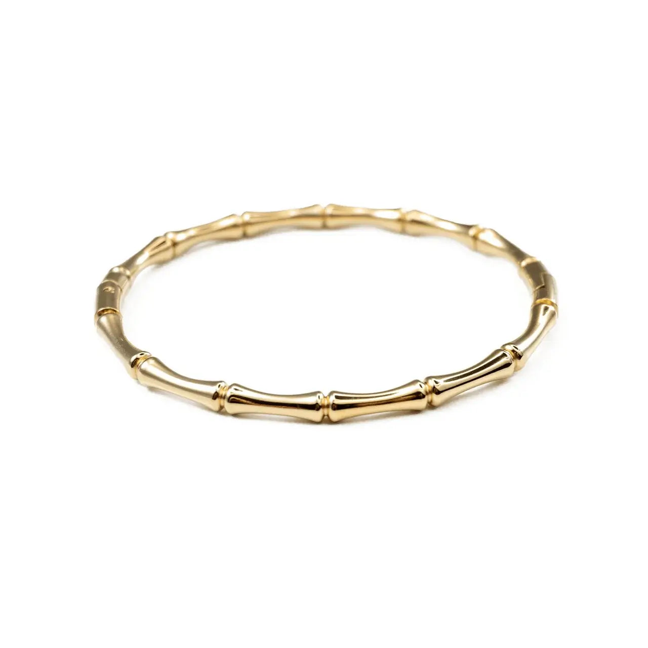 Стилна гривна Elency с 18к златно покритие, изработена от медицинска стомана, идеален аксесоар за жени.