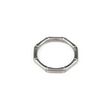 Елегантен пръстен от стомана с модерен модулен дизайн, идеален за ежедневието и специални поводи.