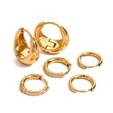 Сет от златни обеци с 18К покритие, 6 бр., различни дизайни и размери, хипоалергенни и водоустойчиви.
