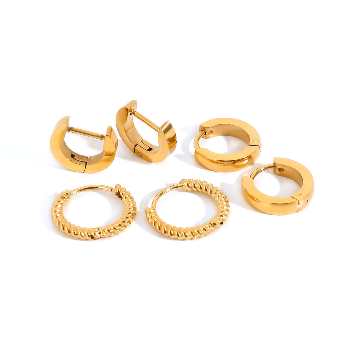 Сет Обеци Халки/Кроасан с 18К златно покритие, 6 бр., хипоалергенни, медицинска стомана.