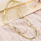 Εντυπωσιακό τριπλό κολιέ σε δύο χρώματα