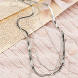 Εντυπωσιακό τριπλό κολιέ σε δύο χρώματα