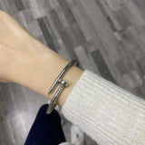 Βραχιόλι από χειρουργικό ατσάλι "Καρφί" - χρυσό