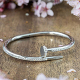 Гривна с камъни Пирон - 2 цвята