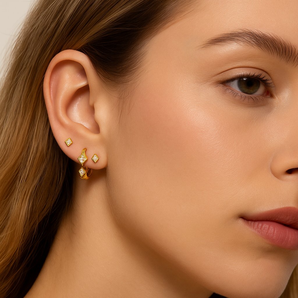 Пиърсинг обеци от медицинска стомана emily.bg