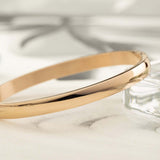 Овална гривна в розово злато