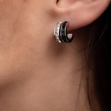 Επάργυρα σκουλαρίκια με μαύρο φίλντισι και κρύσταλλα