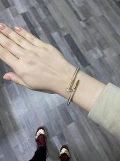 Χρυσό βραχιόλι "Καρφί" με ζιργκόν