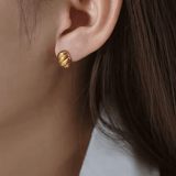 Χρυσά σκουλαρίκια Croissant 18K με επιχρύσωση